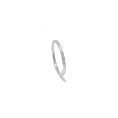 BITY / silver ring