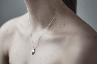 BLOW double / glossy and satin silver necklace