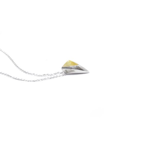 TRI amber / glossy silver necklace TRI amber / glossy silver necklace
