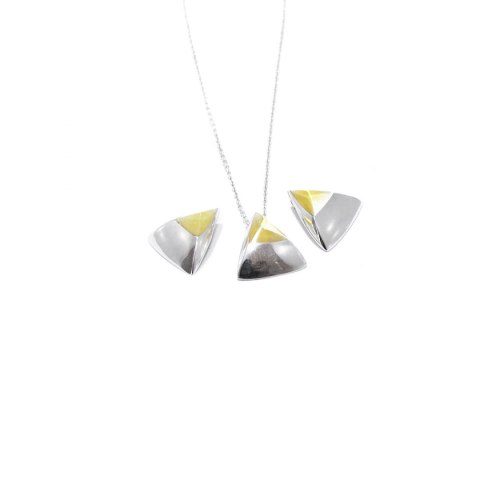 TRI amber / glossy silver necklace TRI amber / glossy silver necklace