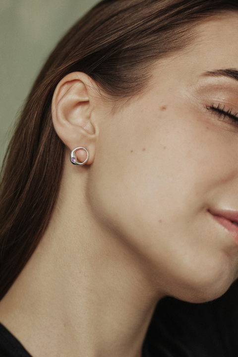 SMOOTH GEMstone circle / silver earrings