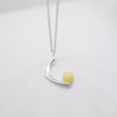 Amber as a Pearl / silver necklace with Amber