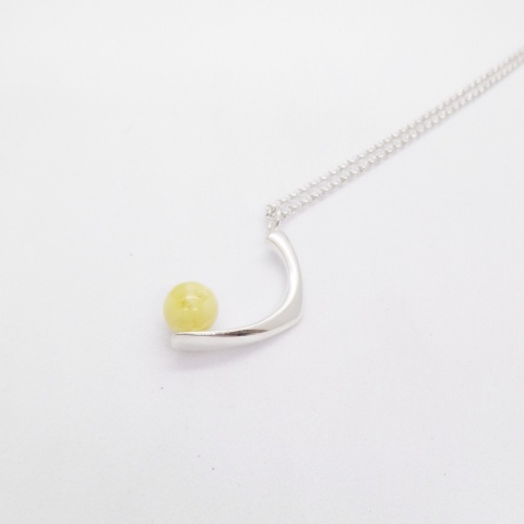 Amber as a Pearl / silver necklace with Amber