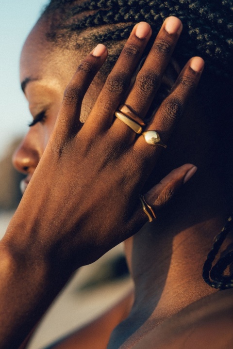 EVE / brass ring