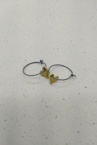 LANE little heart / recycled brass earrings