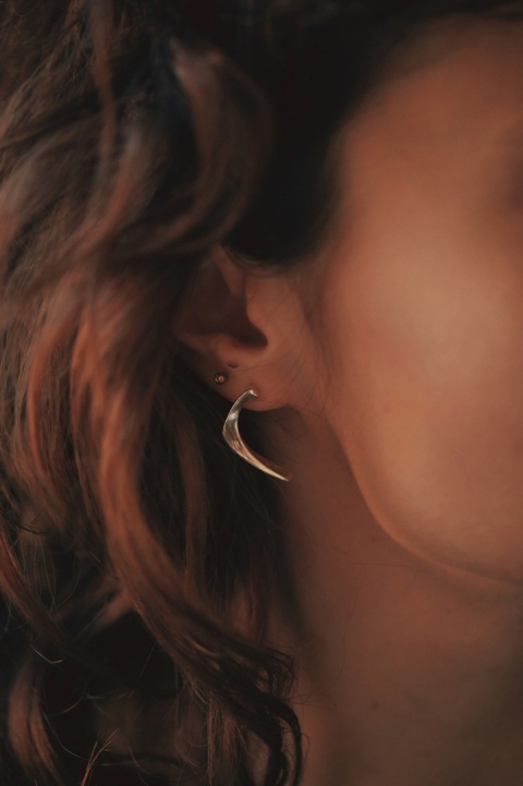 PEARL empty / glossy silver earrings