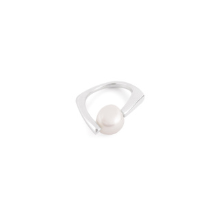 PEARL ring / glossy silver with white pearl