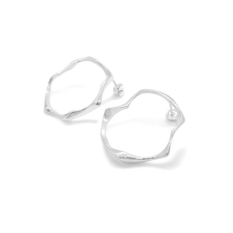 WAVES singe BIG Circle / silver earrings
