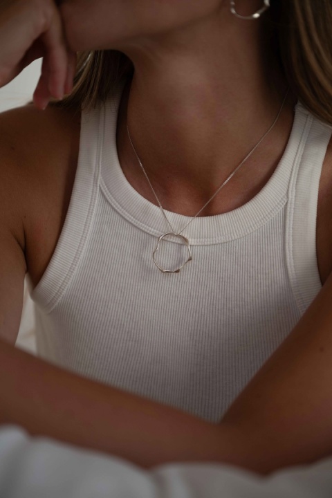 WAVES single BIG Circle / silver necklace