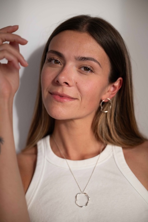 WAVES single BIG Circle / silver necklace